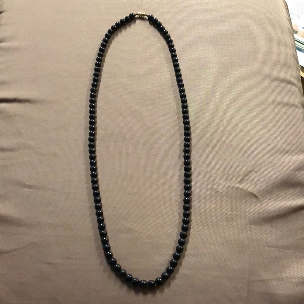 Vintage 31 inch onyx necklace. Excellent condition